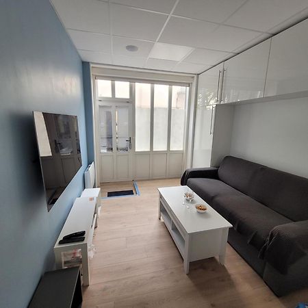 Studio bien équipé au calme à Montmartre Parigi Esterno foto