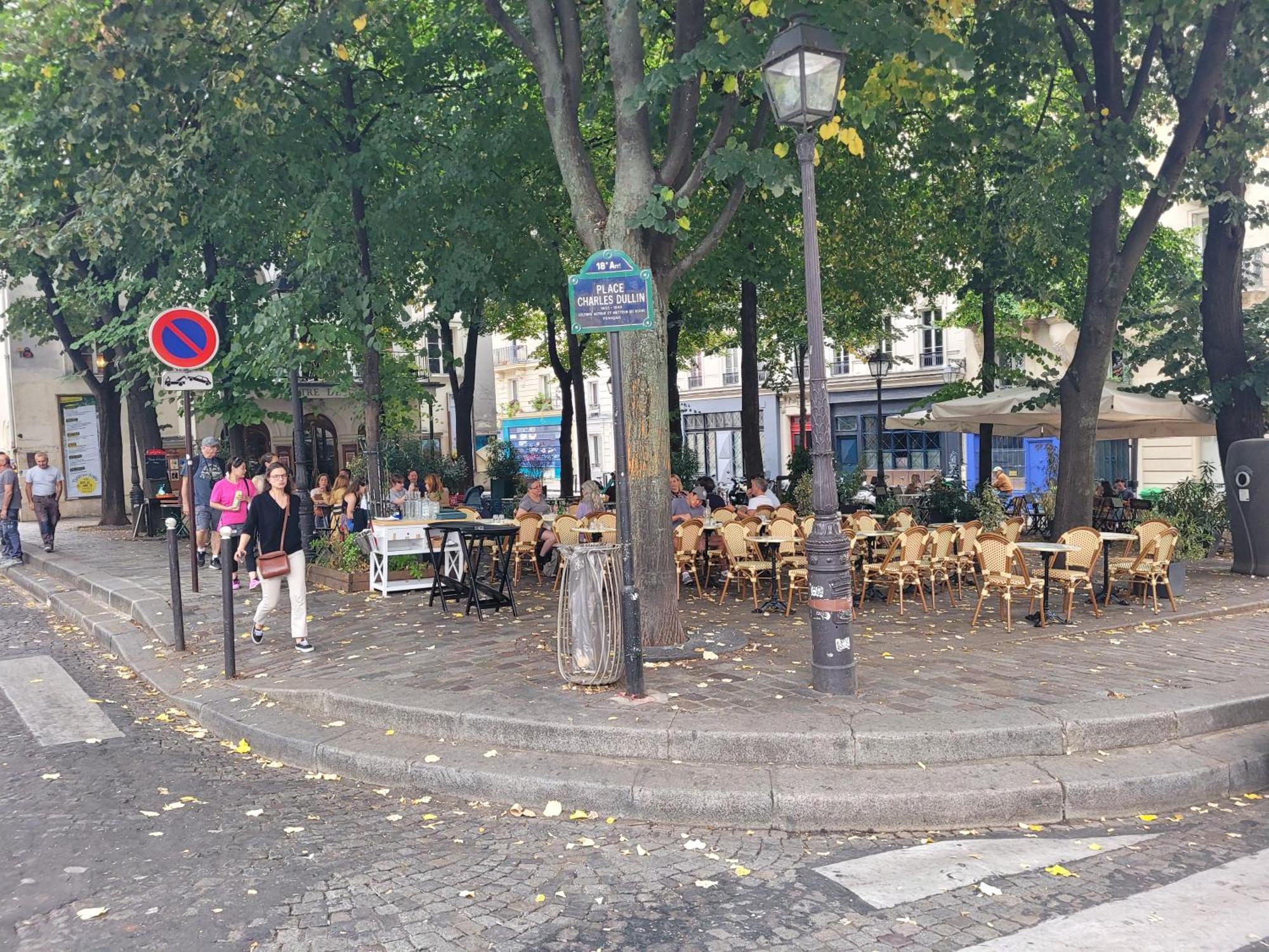 Studio bien équipé au calme à Montmartre Parigi Esterno foto